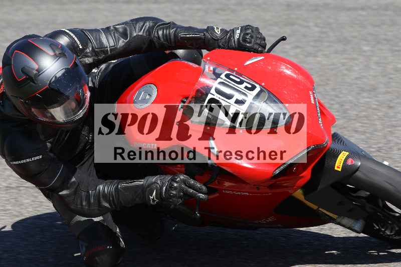/43 08.08.2025 Discover the Bike ADR/Race 3 rot/299
